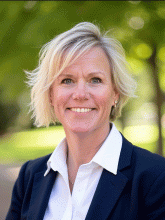 Dawn Plue staff photo